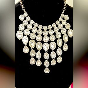 Stunning , cascading necklace